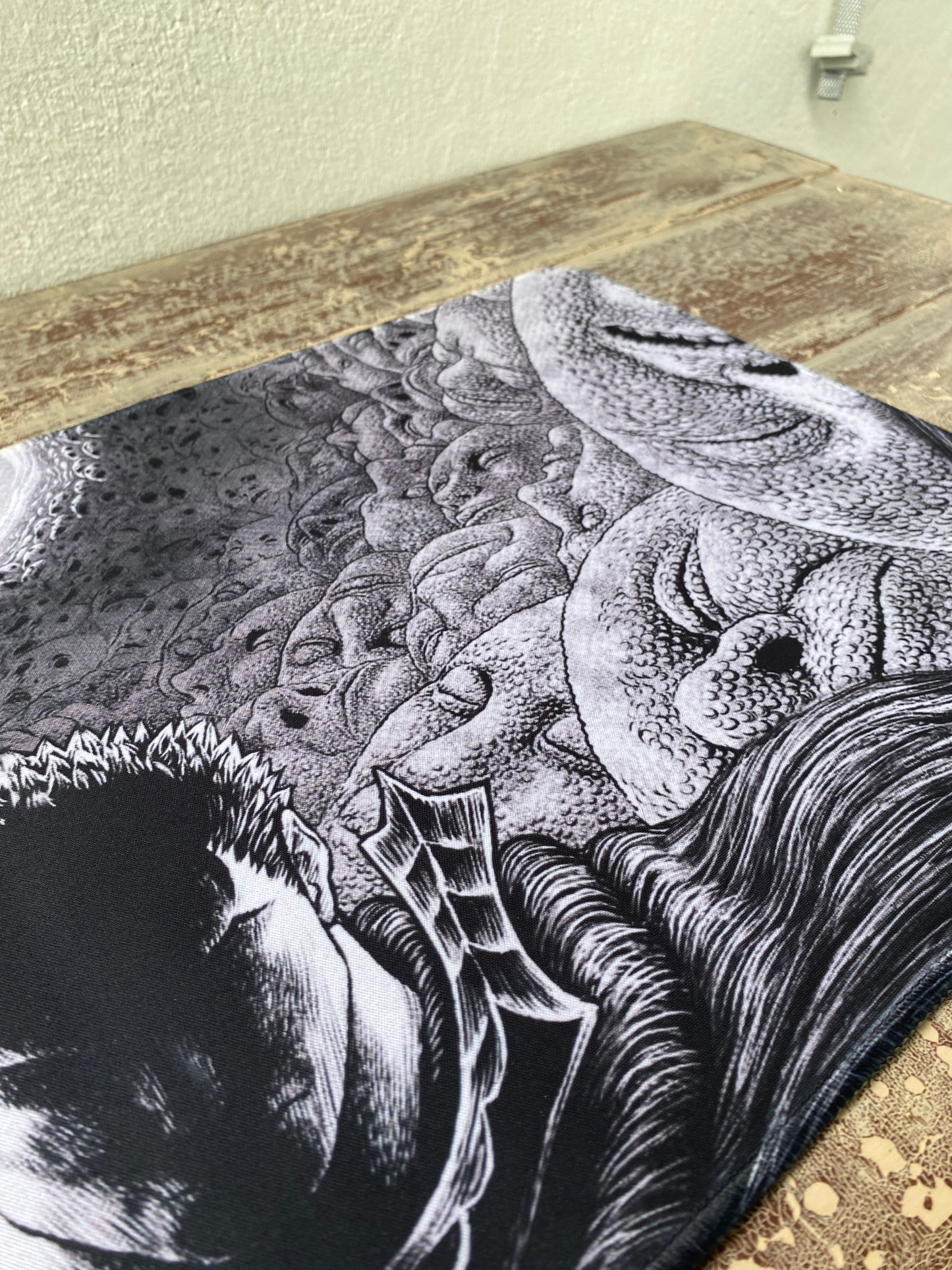 🩸 Berserk Eclipse Desk Mat