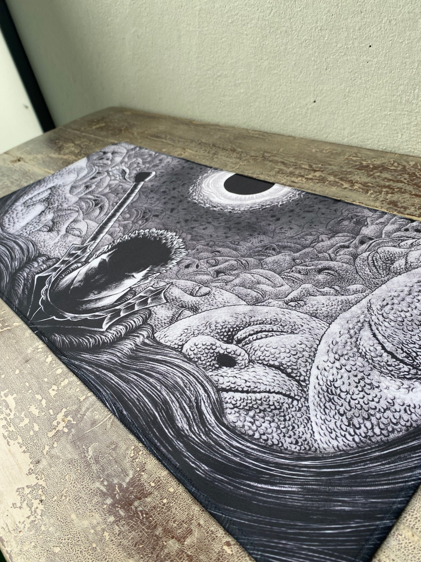 🩸 Berserk Eclipse Desk Mat